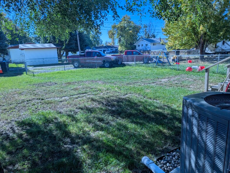 Building Photo - 1626 Elaine St