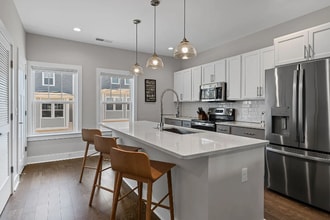 Building Photo - 6719 Charlotte Pike