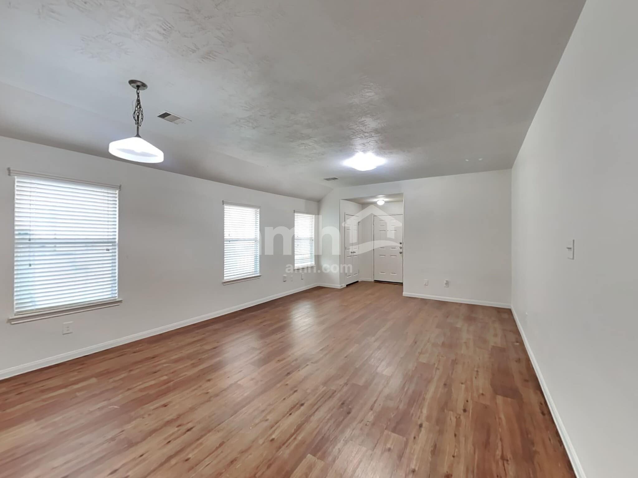 Building Photo - 15726 Regal Trace Ln