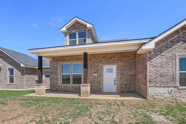 Building Photo - 17900 Lone Ranch Rd