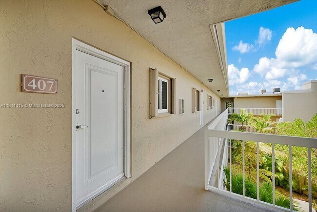 Building Photo - 7740 Camino Real