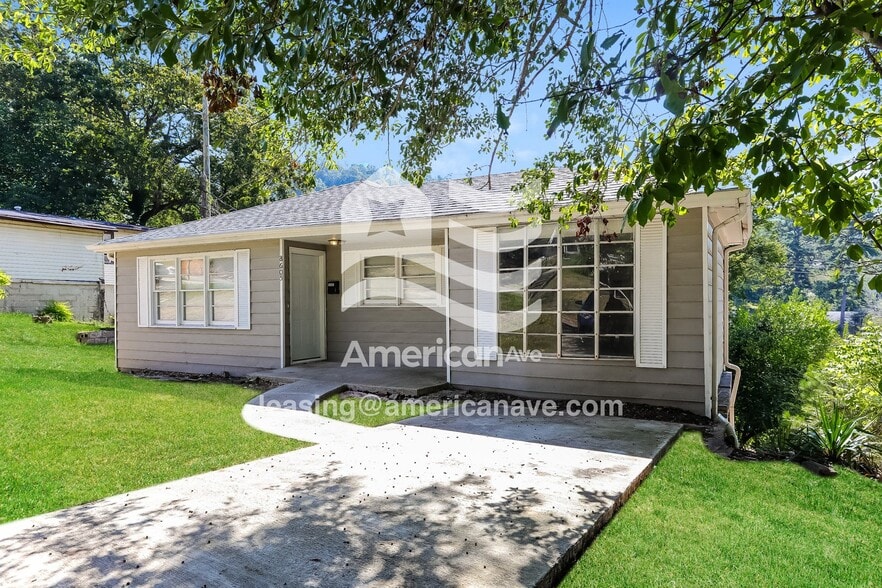 Building Photo - 8605 9th Ct S