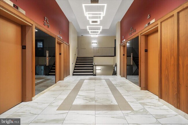 Building Photo - 4600 Duke St