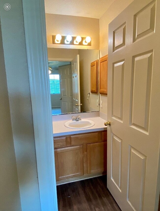 Building Photo - "Spacious 3-Bed, 2-Bath Retreat in College Station – Your Perfect Home Awaits!"