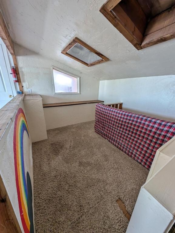 Building Photo - 406 W 4th Ave