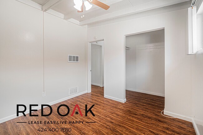 Building Photo - 12032 Elmcroft Ave