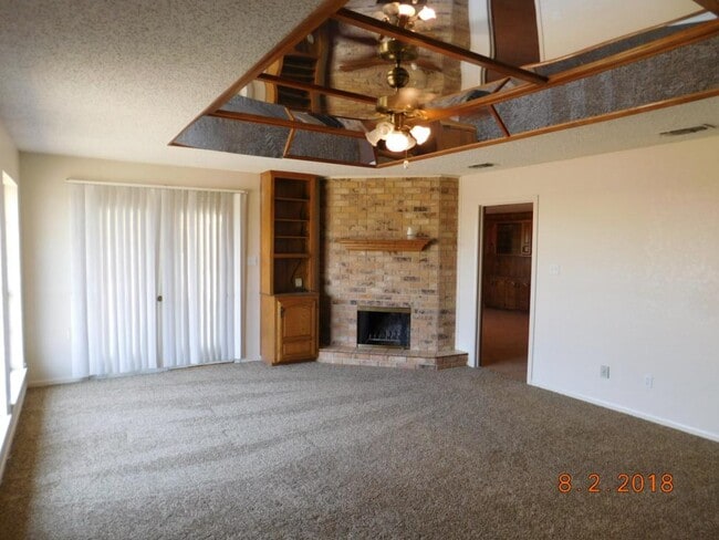 Building Photo - 2315 U.S. Hwy 190