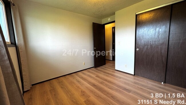 Building Photo - Country Living in Canby - 3 BD | 2 BA Home