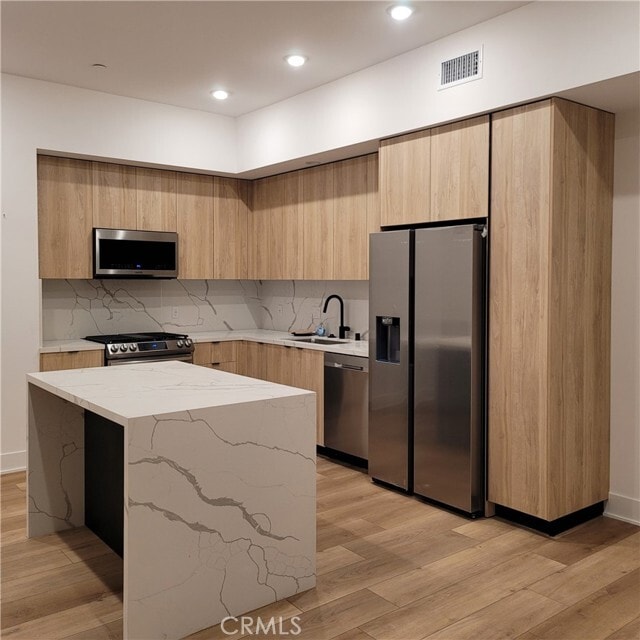 Building Photo - 178 S Euclid Ave