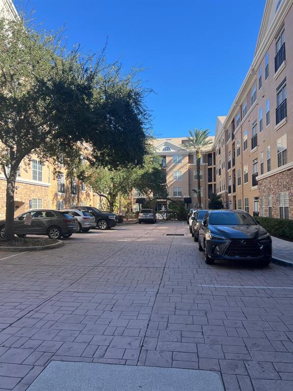 Building Photo - 4221 W Spruce St