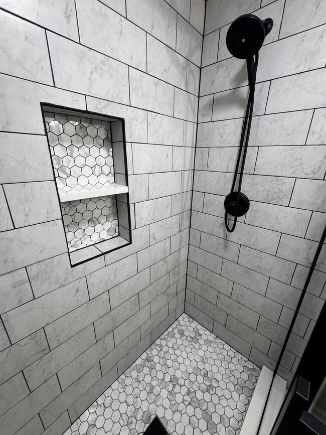 Building Photo - 4081 Greensboro Hwy