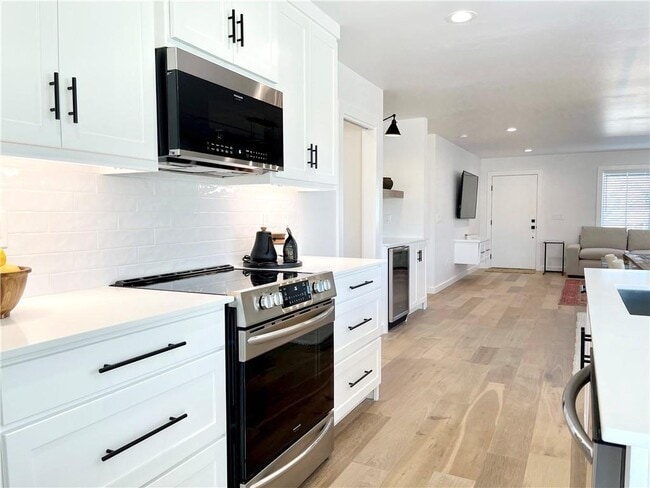 Building Photo - Charming 3-Bed Oasis in Central OKC