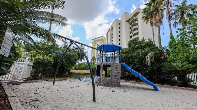 Building Photo - 6165 Carrier Dr