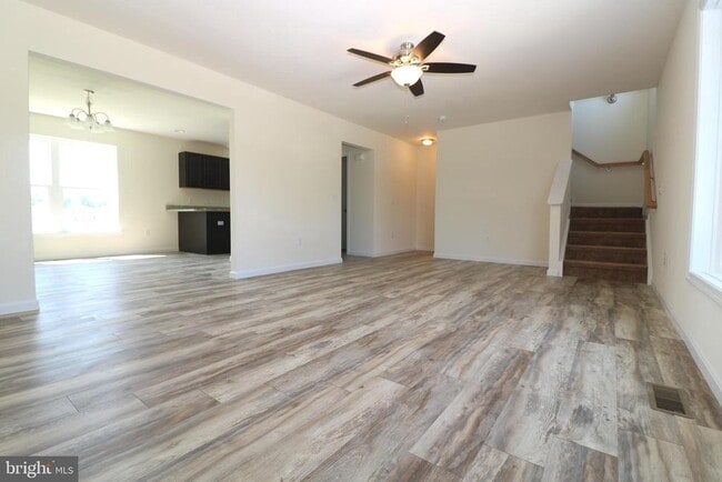 Building Photo - 72 Filbert Dr