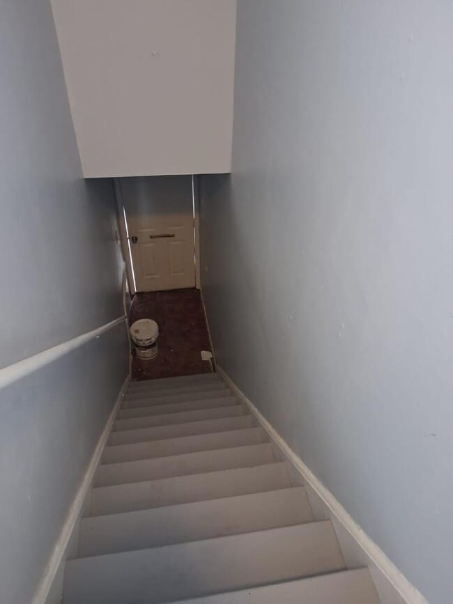 Building Photo - 79 Yaun Ave