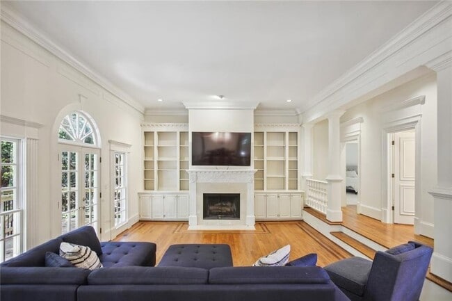 Building Photo - 2770 Carmon on Wesley NW