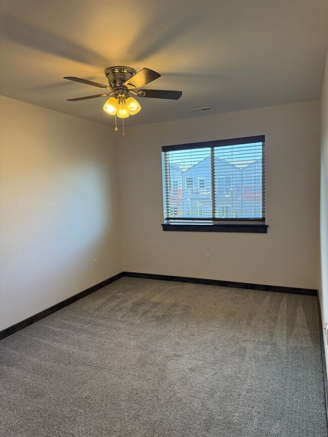Building Photo - 1510 Butler Creek Ave