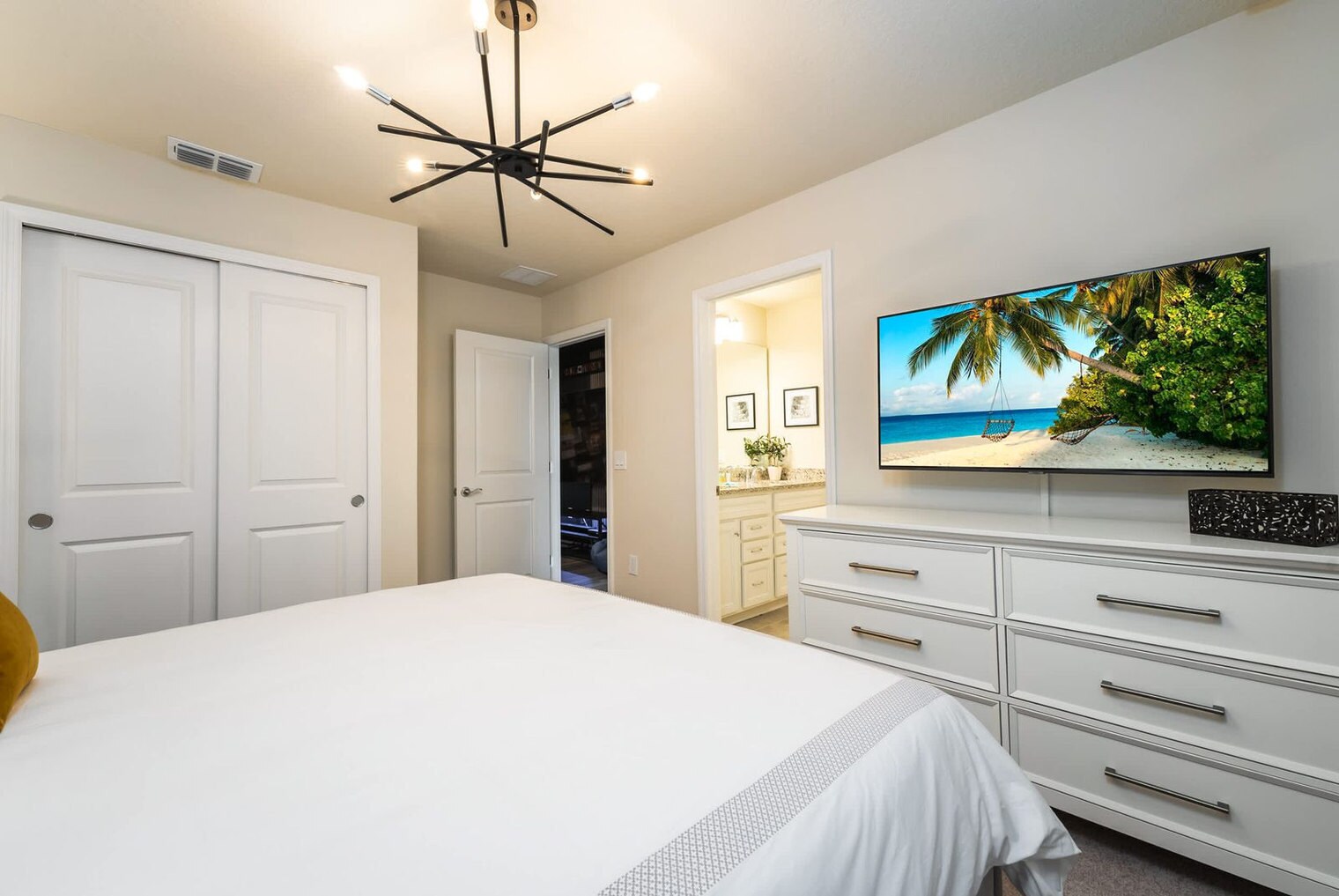 Building Photo - 3032 Mahalo Dr