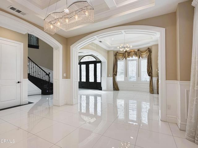 Building Photo - 5020 Camellia Ave