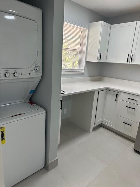 Building Photo - 2700 Coral Springs Dr