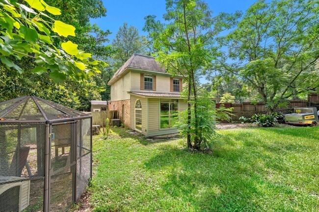 Building Photo - 3532 Spring Hill Ave