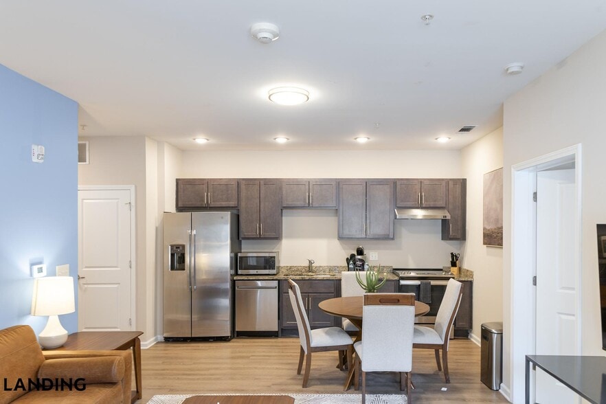 Building Photo - 602 Laconia Cir