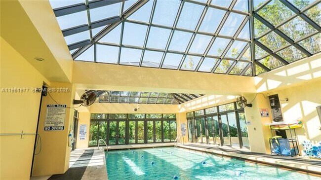 Building Photo - 4000 Towerside Terrace