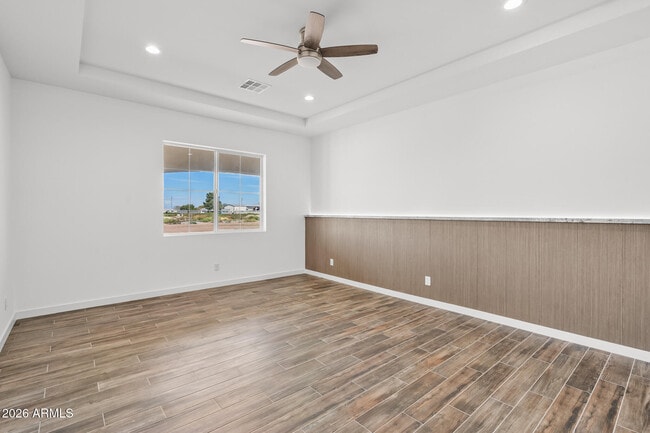 Building Photo - 22926 W La Mirada Dr