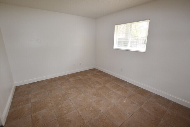 Building Photo - 3264 Split Willow Dr