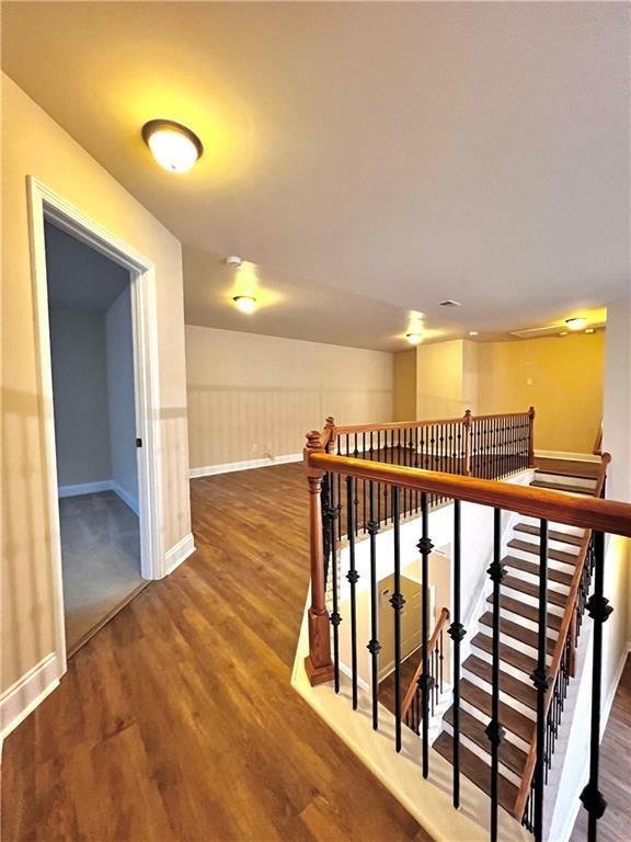 Building Photo - 3606 Rosecliff Trace NE