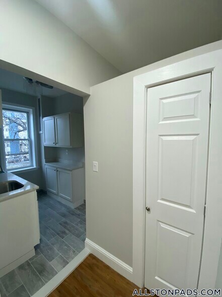 Building Photo - 1193 Commonwealth Ave