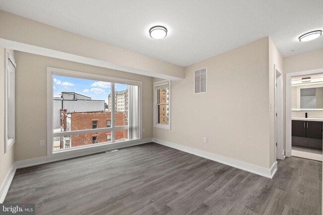 Building Photo - 3517 14th St NW