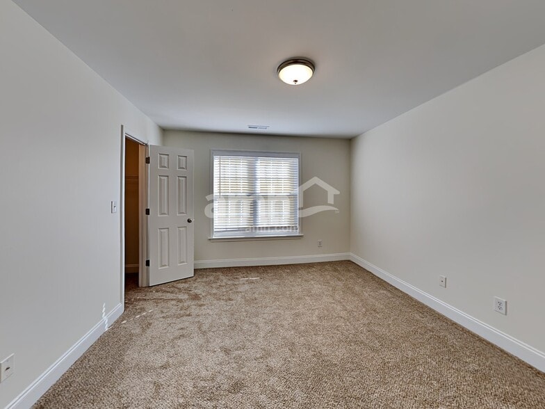 Building Photo - 209 Boswell Ln