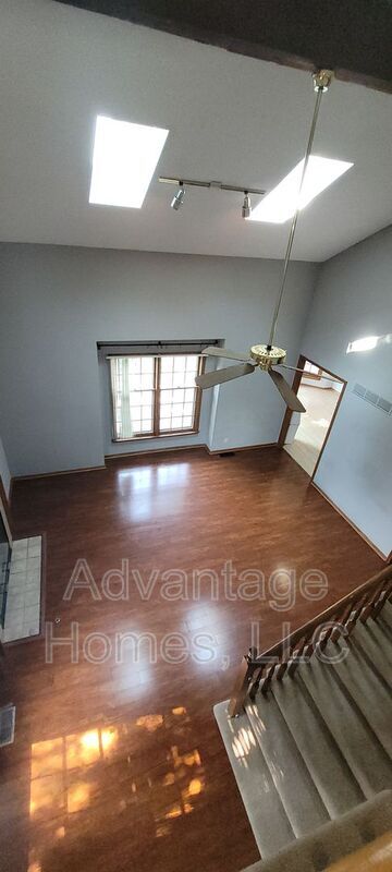Building Photo - 10701 W 115th Terrace