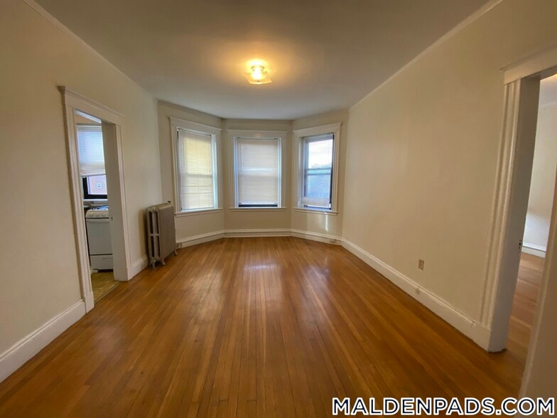 Building Photo - 17-19 Washington St.