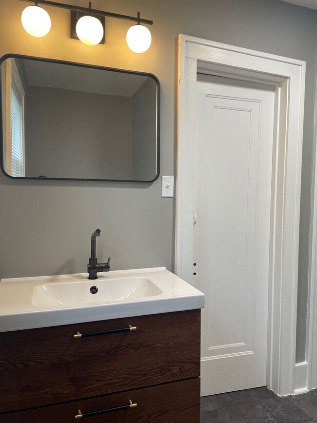 Building Photo - Four Bedroom Farmhouse on Three Acres