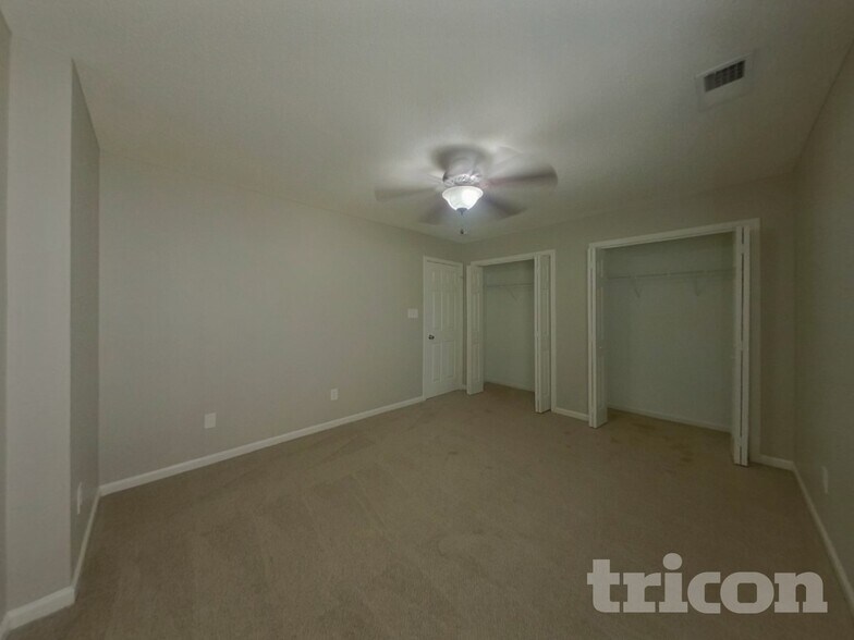 Building Photo - 6417 Sunman Rd