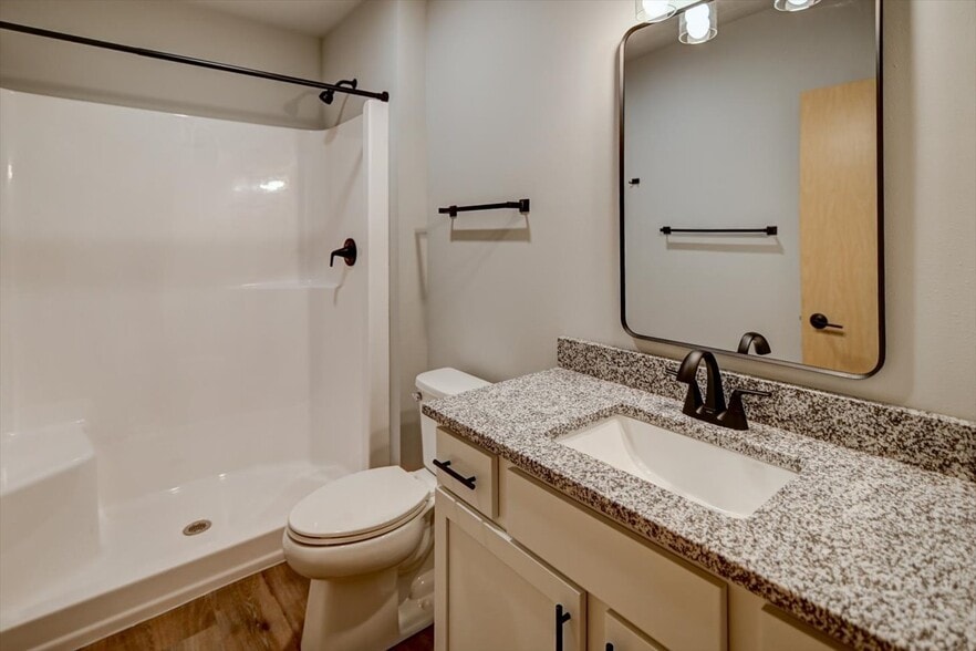 Building Photo - 4831 Suelo Rd