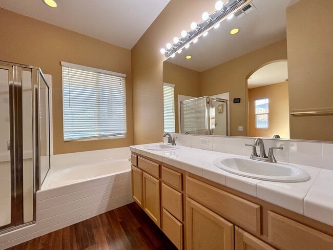 Building Photo - AVAILABLE NOW!! 3 Bedroom 2 Bathroom + Den Home in Desert Hot Springs! MOVE IN SPECIAL HALF OFF O...