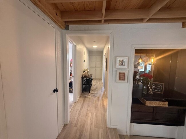 Building Photo - 1925 Plaza District Dr