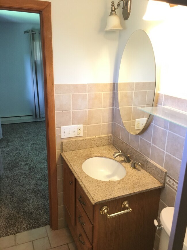 Building Photo - 2123 Dorwood Dr