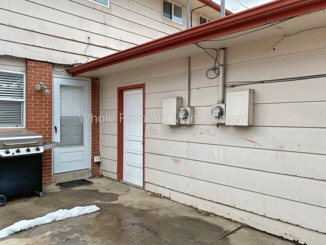 Building Photo - 4815 Flower Ct