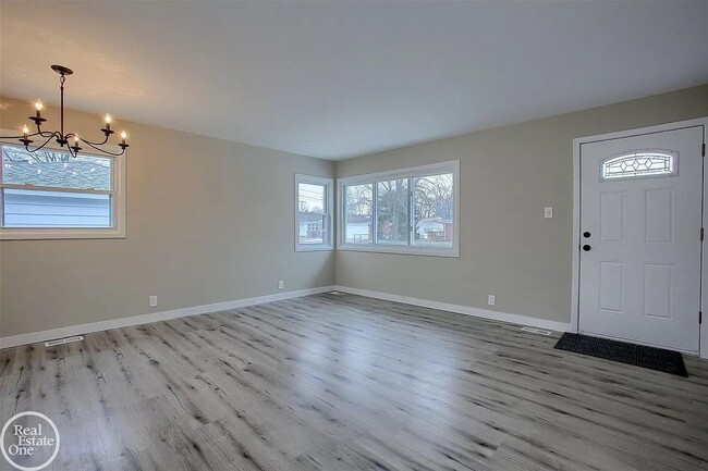 Building Photo - 47705 Roland St