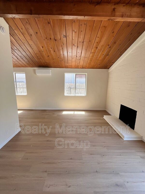 Building Photo - 4283 51st St