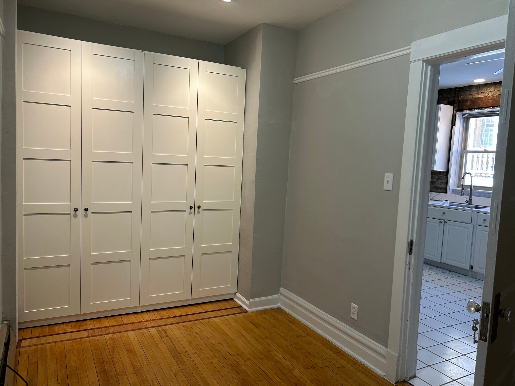 Building Photo - 2749 N Ashland Ave