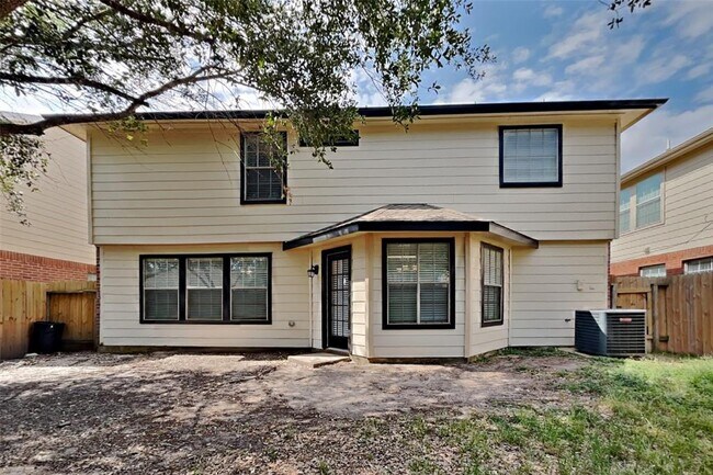 Building Photo - 21210 Bridgemeadows Ln