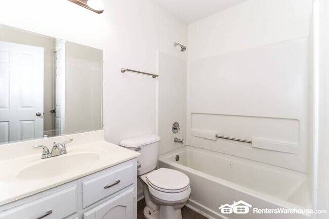 Building Photo - Newly Remodeled Southaven Home