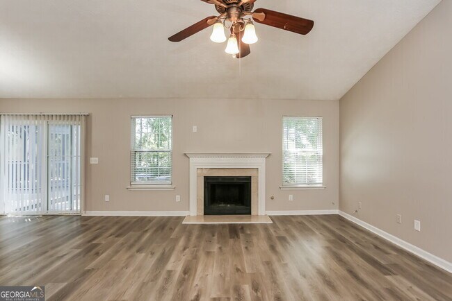 Building Photo - 2747 Wilding Green Ln