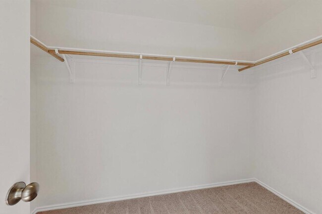 Building Photo - 112 Miglia St