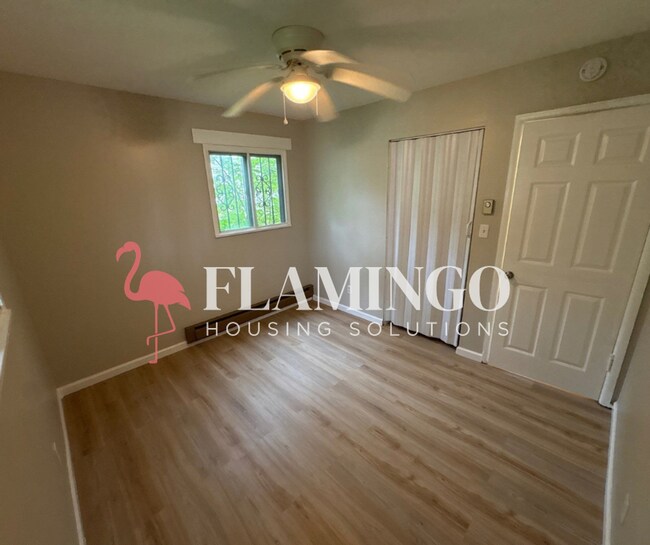 Building Photo - 4607 Kuendinger Ave